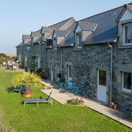 Le Bout Du Monde Bed and breakfast Bricqueville-sur-Mer